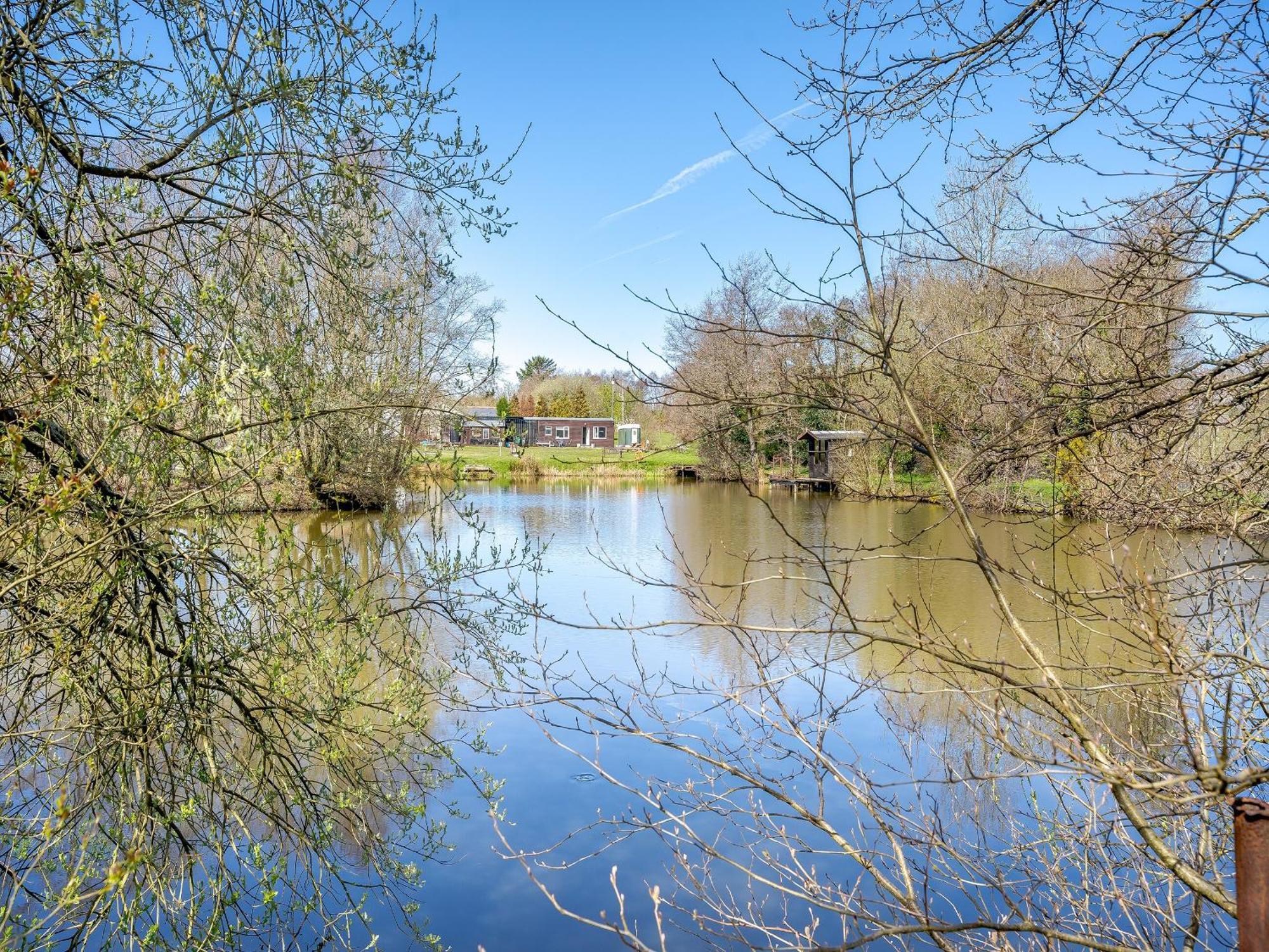 Tynrhos Lake View Cilcennin Exterior photo